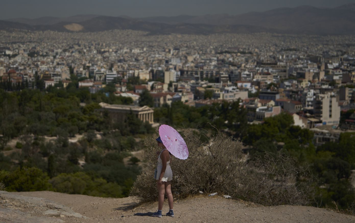 175 νεκροί στην Αθήνα λόγω της ανυπόφορης ζέστης μέσα σε 10 μέρες &#8211; «Σιωπηλοί» δολοφόνοι ο καύσωνας και η κλιματική κρίση