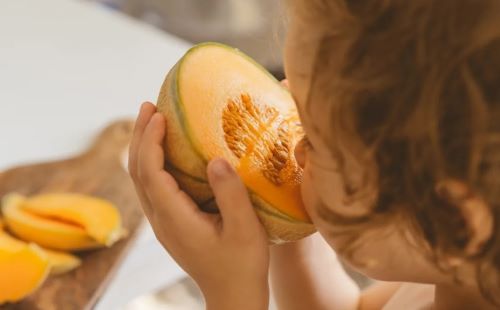 Από ποια ηλικία μπορεί να φάει πεπόνι το μωρό;