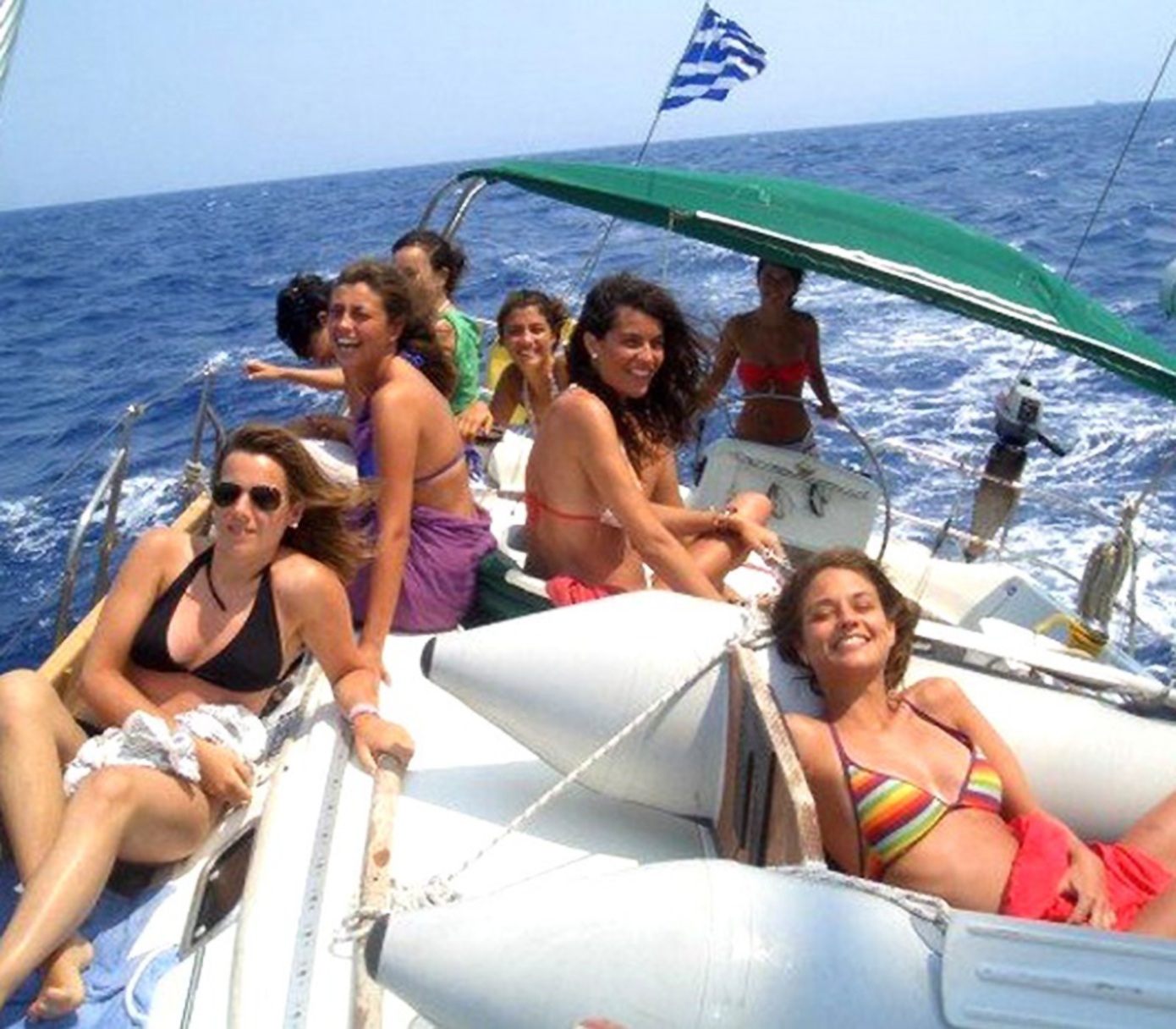 Καλοκαιρινό δώρο μονοήμερη με ιστιοπλοϊκό Καλοκαιρινό δώρο μονοήμερη με ιστιοπλοϊκό