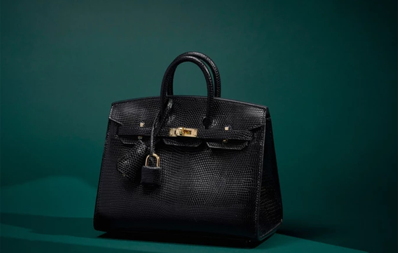 Η πρώτη τσάντα Birkin που δημιούργησε ποτέ ο οίκος Hermès πουλήθηκε σε δημοπρασία έναντι ποσού που προκαλεί ίλιγγο