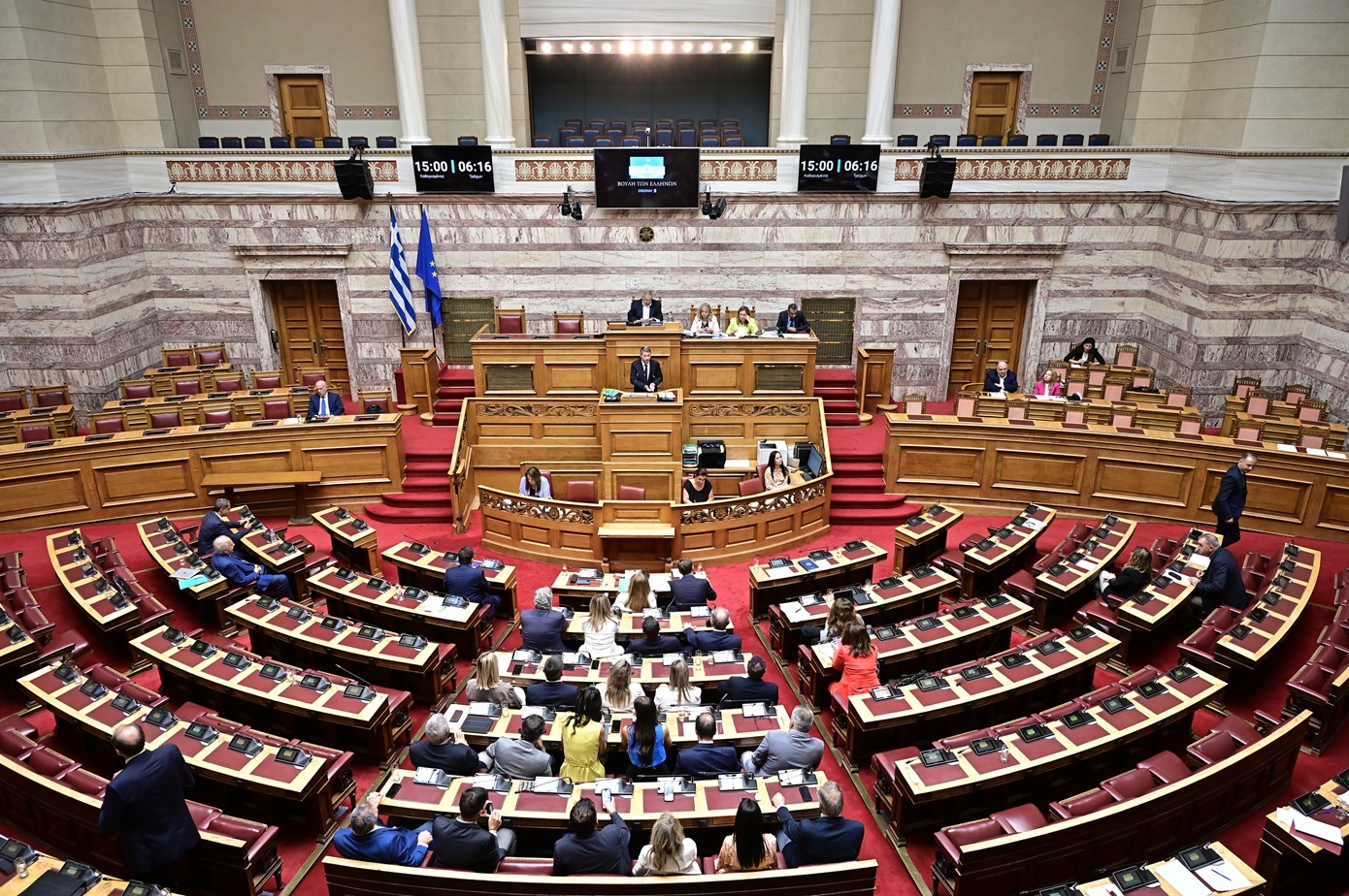 Απορρίφθηκε το αίτημα του ΠΑΣΟΚ για αναβολή της ψηφοφορίας της Προανακριτικής για τον ΟΠΕΚΕΠΕ – Δείτε live τη συζήτηση