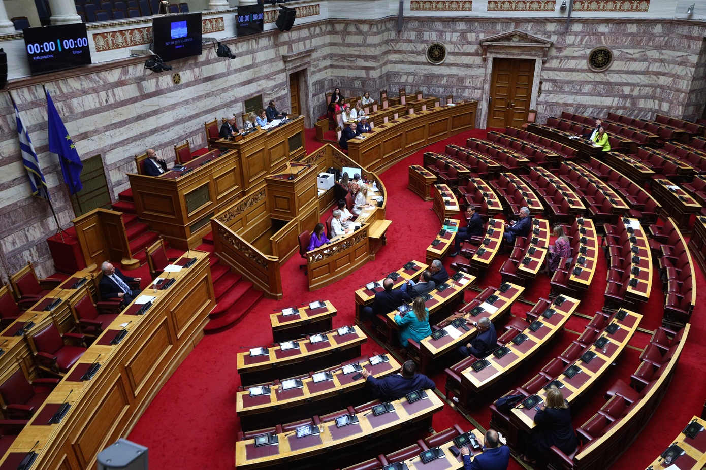 Κλείνει σήμερα η διήμερη μάχη για τον ΟΠΕΚΕΠΕ στη Βουλή – Τα βλέμματα στραμμένα σε Βορίδη και Αυγενάκη