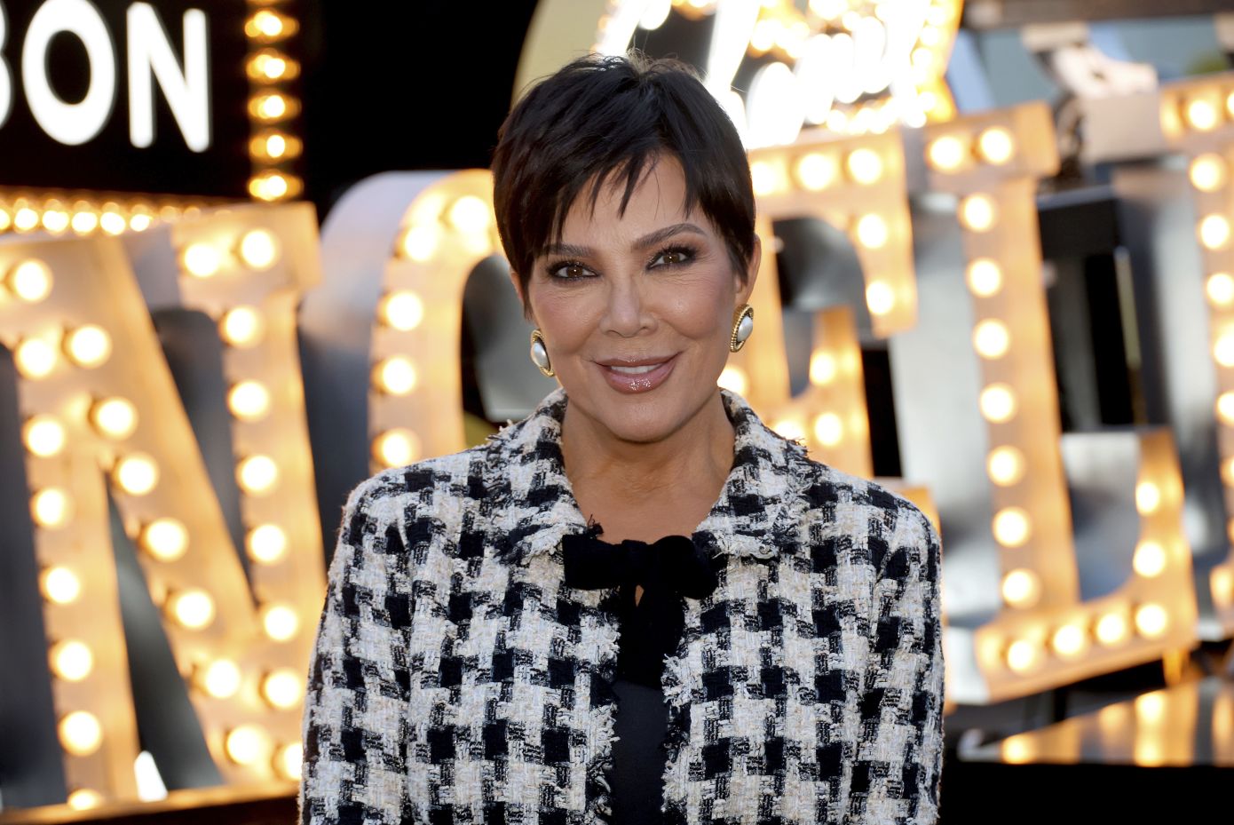 Liquid Facelift: Τι είναι το lifting χωρίς νυστέρι που προτιμούν οι celebrities;