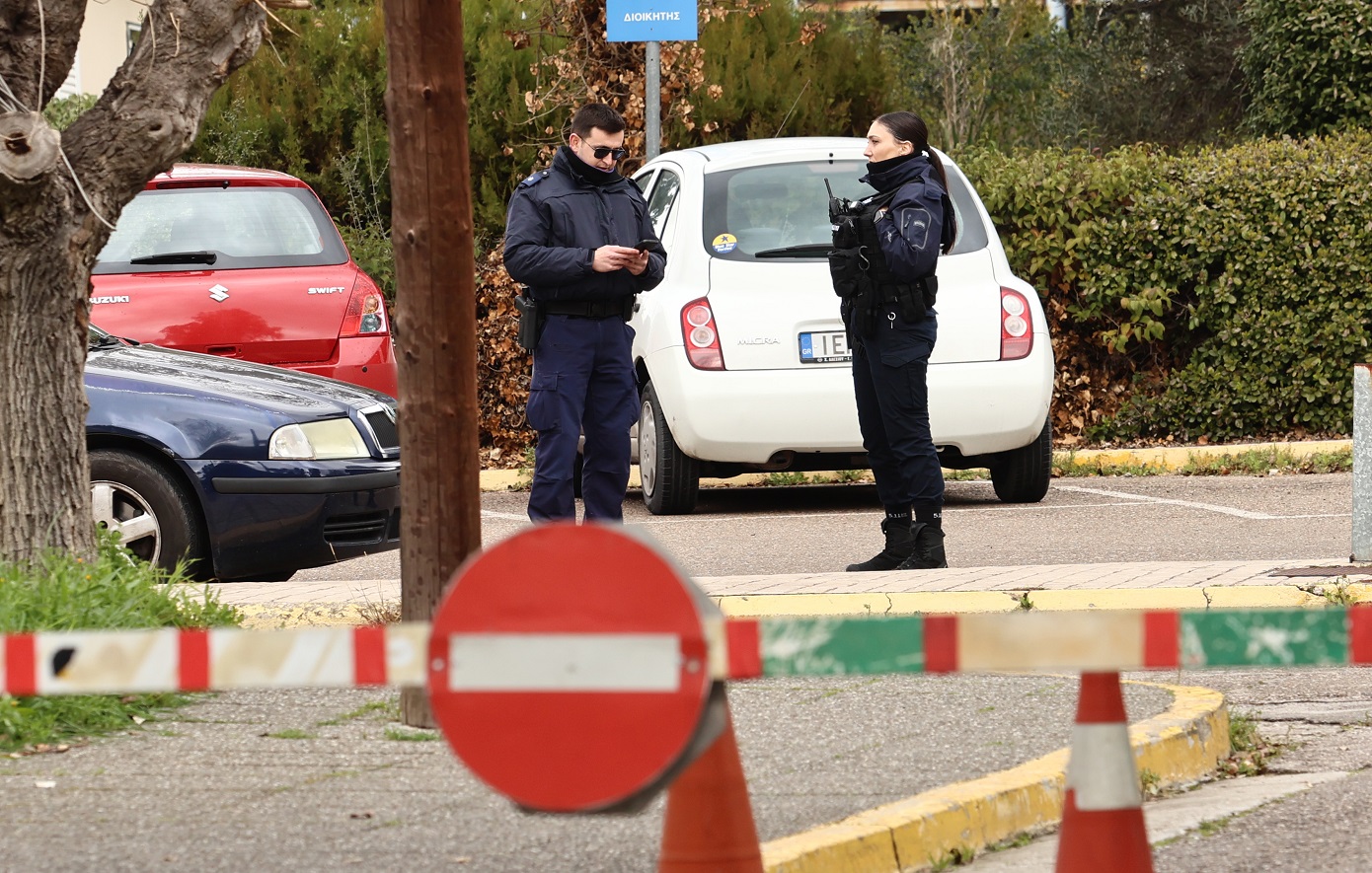Κόντρα μεταξύ Ελληνικής Ψυχιατρικής Εταιρείας και Αρχηγείου ΕΛ.ΑΣ για τη σύλληψη ψυχιάτρων μέσα στο Δαφνί – Τι συνέβη