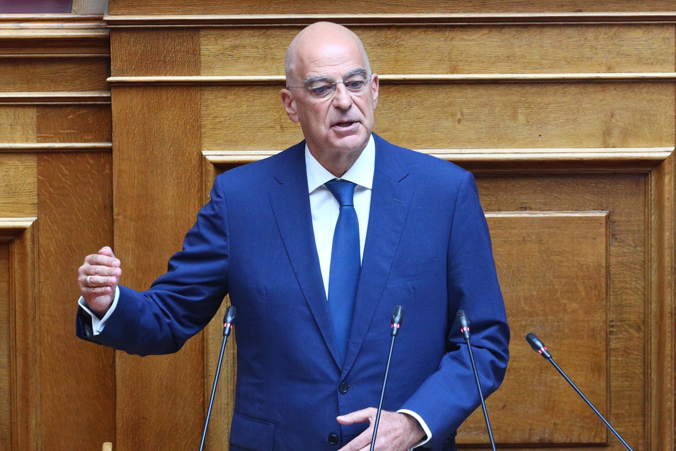 Δένδιας: Δεν θα συνεχίσω την κακοδιαχείριση των Ενόπλων Δυνάμεων, νοικιαζόταν μια ολόκληρη πολυκατοικία για έναν αξιωματικό