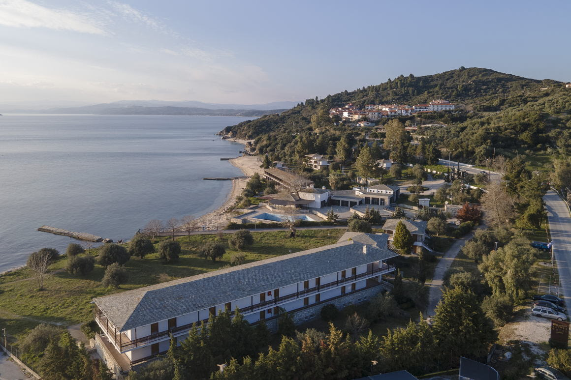 Νέα εποχή για το ιστορικό «Ξενία Ουρανούπολης»: Ολοκληρώθηκε ο διαγωνισμός μακροχρόνιας εκμίσθωσης από την ΕΤΑΔ