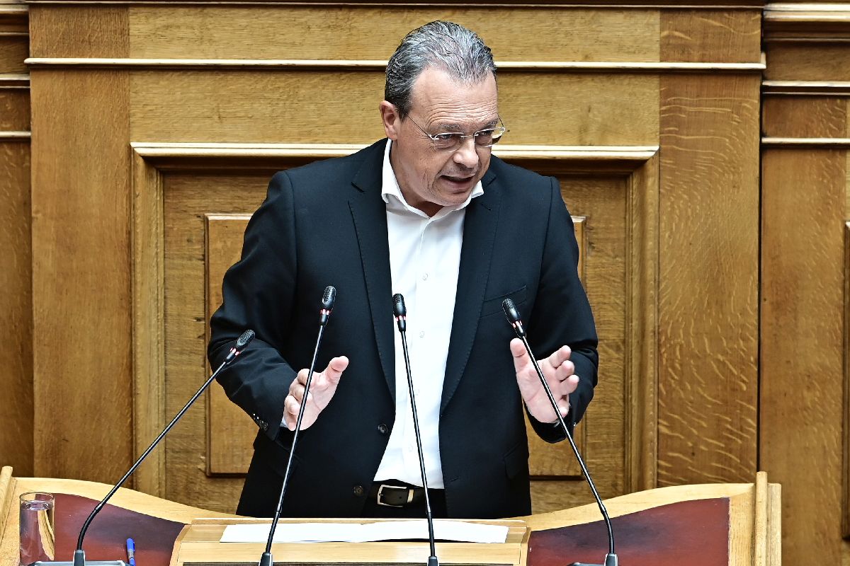 Φάμελλος: Πλιάτσικο της δημόσιας και ιδιωτικής περιουσίας από την «Μητσοτάκης ΑΕ»