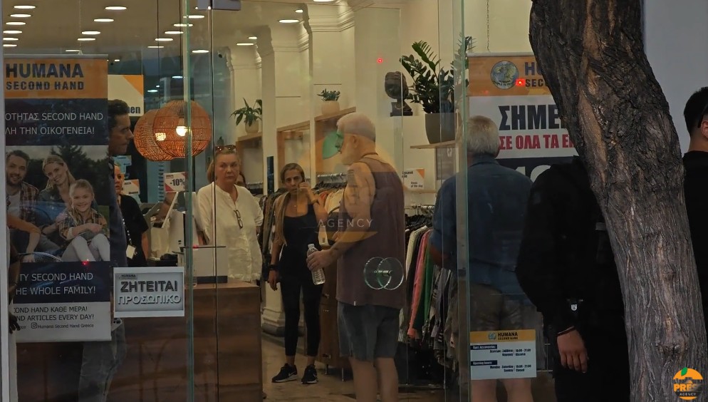Φωτιά στο σπίτι του Πέτρου Φιλιππίδη: Τον είχε πάρει ο ύπνος στο σαλόνι &#8211; Τον ειδοποίησε γειτόνισσα που είδε τις φλόγες