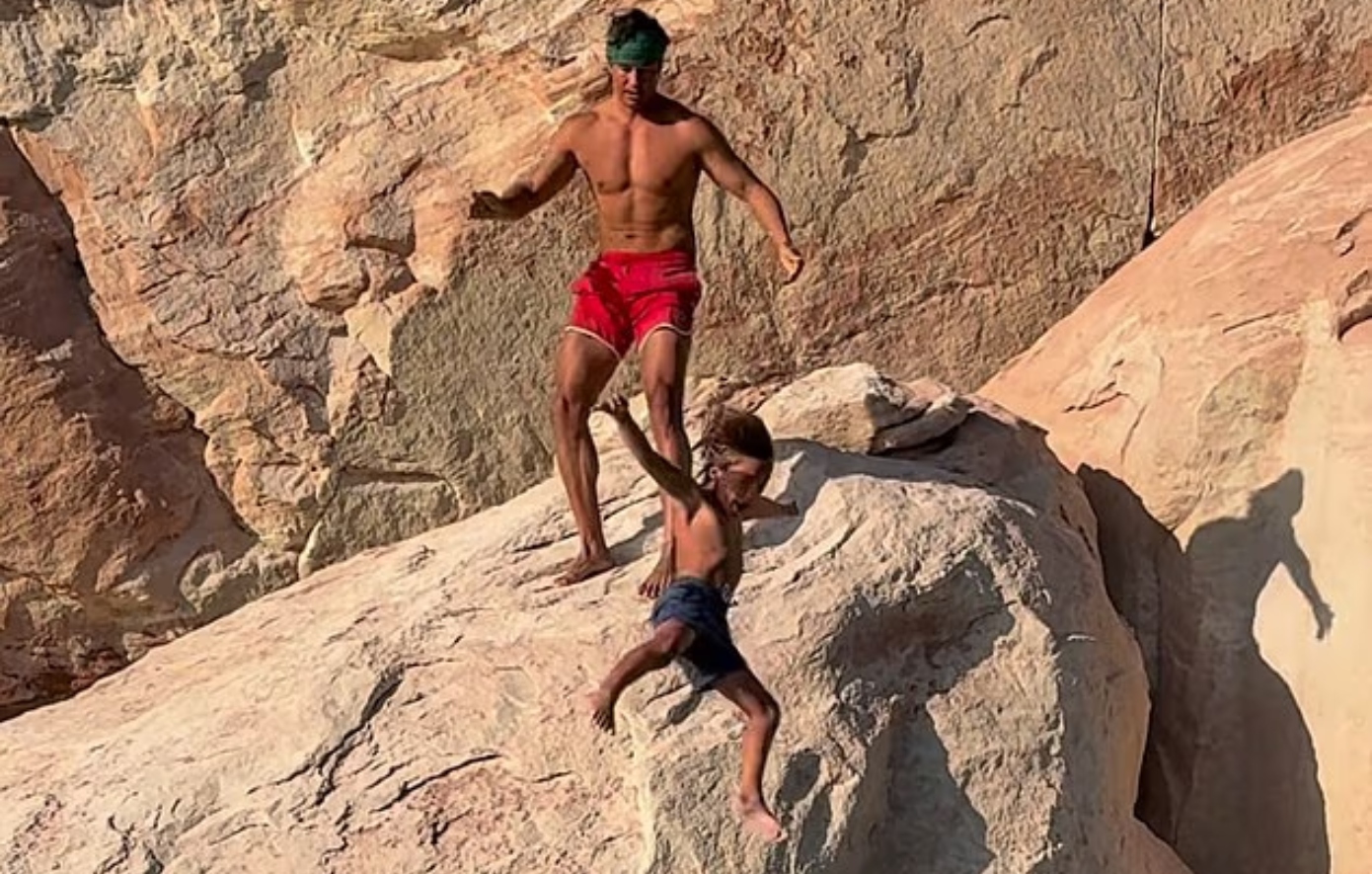 Σάλος με Αμερικανό influencer: Πέταξε τον 7χρονο γιο του από βράχο για να&#8230; ξεπεράσει τον φόβο του