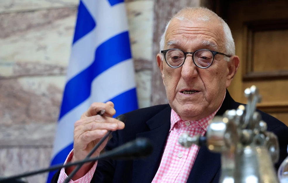 Κακλαμάνης: Πλειοψηφία 75 βουλευτών αρκεί για την εγκυρότητα της απόφασης στην Ολομέλεια
