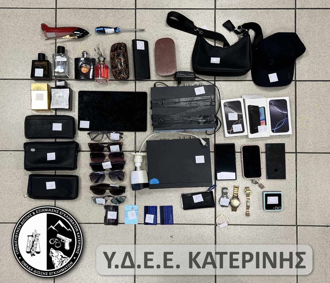 Εξιχνιάστηκαν 22 κλοπές από οχήματα που έγιναν το τελευταίο 8μηνο σε Πιερία και Λάρισα