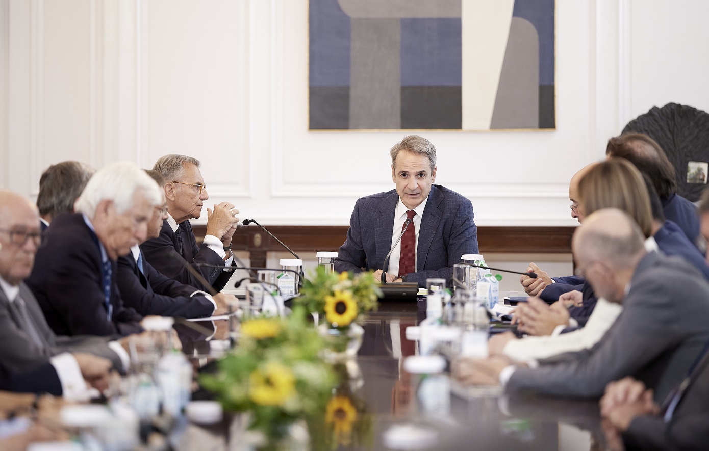 Τους επικεφαλής των ιδρυμάτων της «Πρωτοβουλίας &#8217;21» συνάντησε τον πρωθυπουργό Κυριάκο Μητσοτάκη