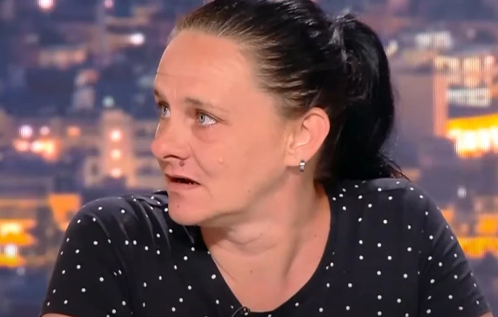 «Η Ειρήνη είχε σχέσεις με την Πόπη μέχρι να συλληφθεί, διασκέδαζαν μαζί &#8211; Δέχομαι απειλές», λέει η μητέρα της Μουρτζούκου