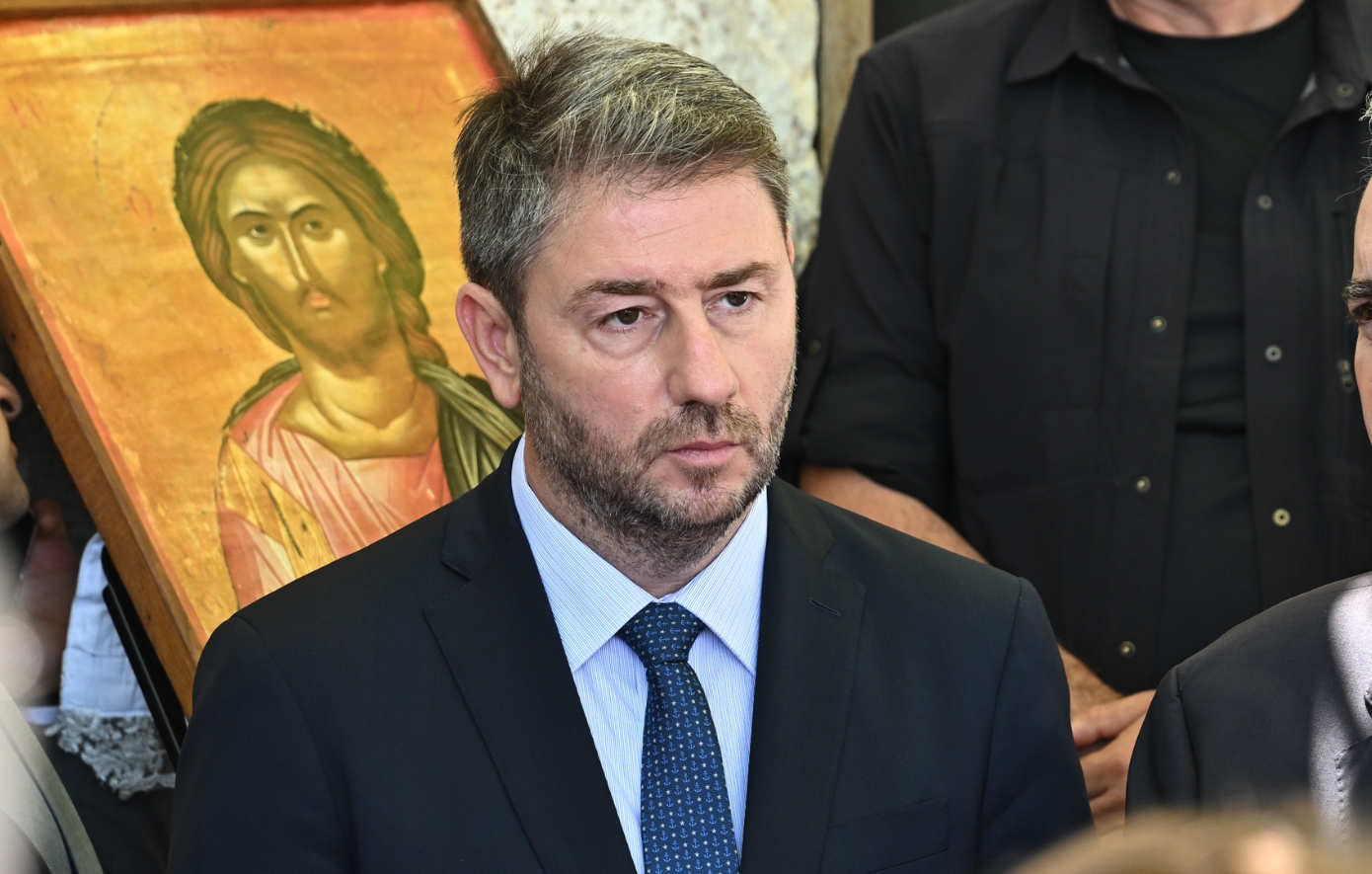 Νίκος Ανδρουλάκης από την Τένεδο: Συμπαραστέκομαι σε όσους δοκιμάζονται από τις πυρκαγιές