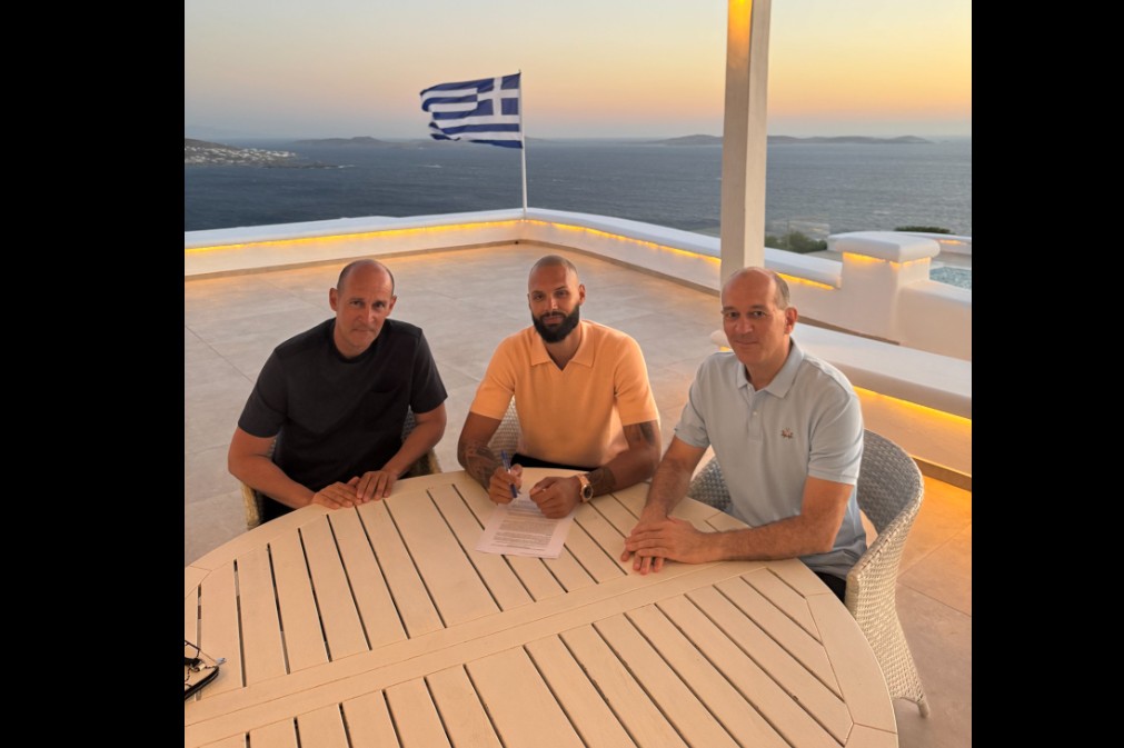 Για πάντα στο λιμάνι ο Φουρνιέ – Μέχρι το 2028 στον Ολυμπιακό