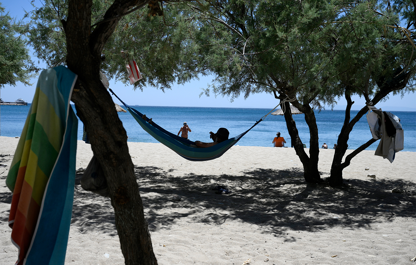 Συναγερμός για ακραίες θερμοκρασίες και δυνατούς ανέμους &#8211; Τι να προσέξουν οι πολίτες