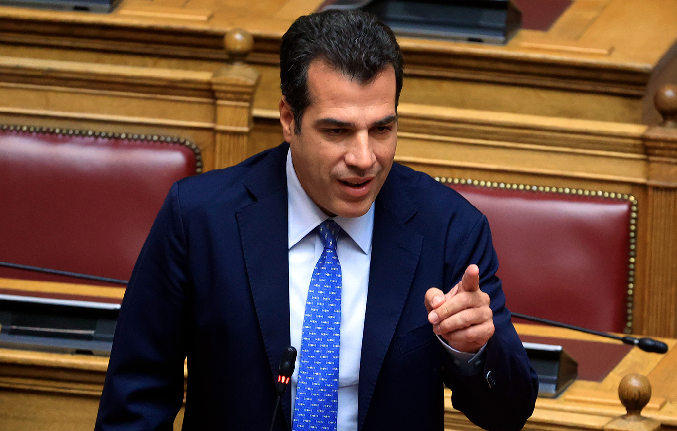 Προειδοποίηση από τον Θάνο Πλεύρη: «Όποιος δεν σέβεται τις αποφάσεις της Πολιτείας θα υποστεί τις κυρώσεις»