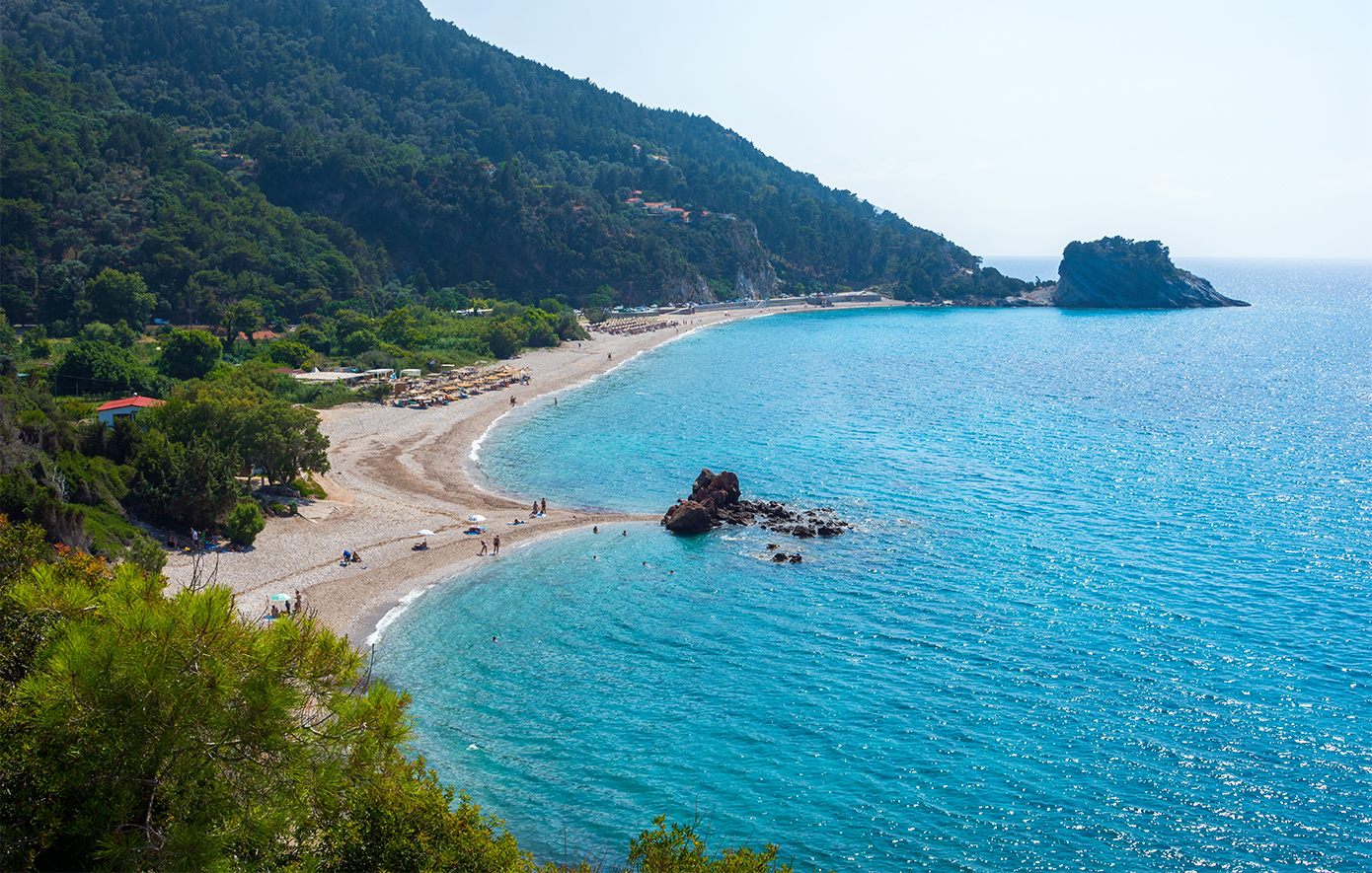 Αυτή είναι η πιο ξεχωριστή παραλία της Σάμου
