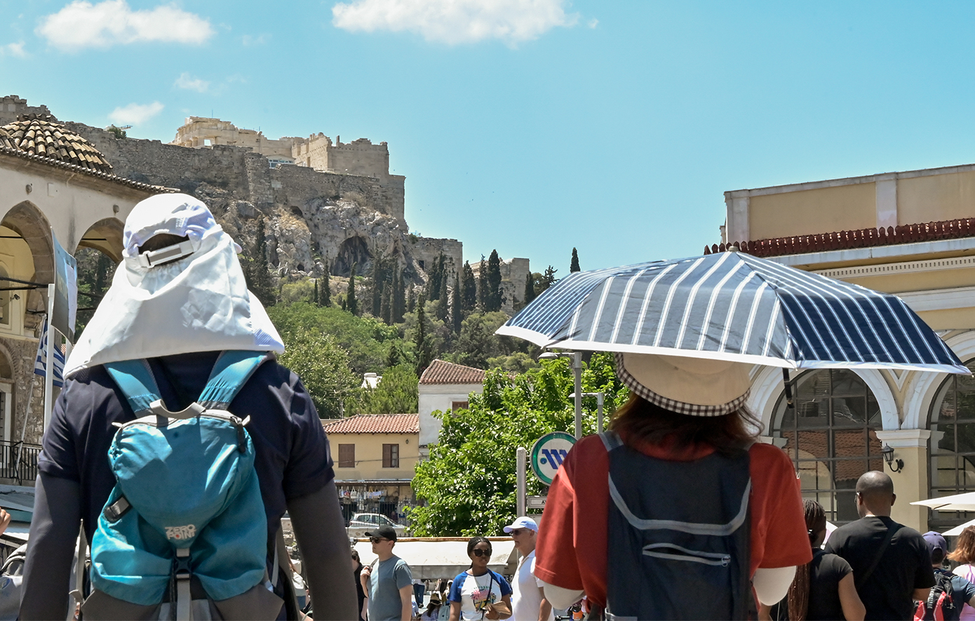 Καιρός: «Στα όρια του καύσωνα» αρκετές περιοχές για πολλές ημέρες – Οι θερμοκρασίες σε Αθήνα και Θεσσαλονίκη