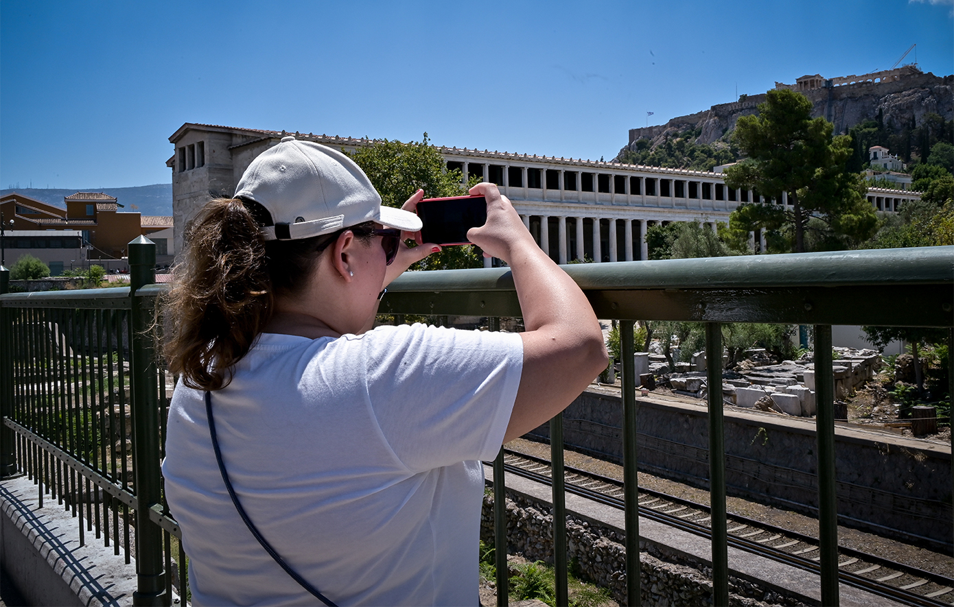 Τουρίστες Τουρίστες