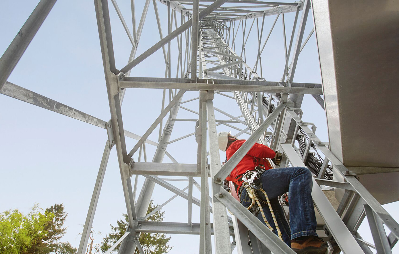 Η Vodafone στρέφεται στο διάστημα για να διασφαλίσει την ευθυγράμμιση κεραιών κινητής του δικτύου της
