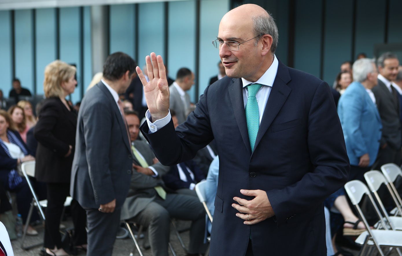 Χατζηδάκης: Μείωση φόρων, μάχη με το βαθύ κράτος, αξιολόγηση, σχέδιο για τη λειψυδρία, κοινωνική πολιτική τα επόμενα ορόσημα