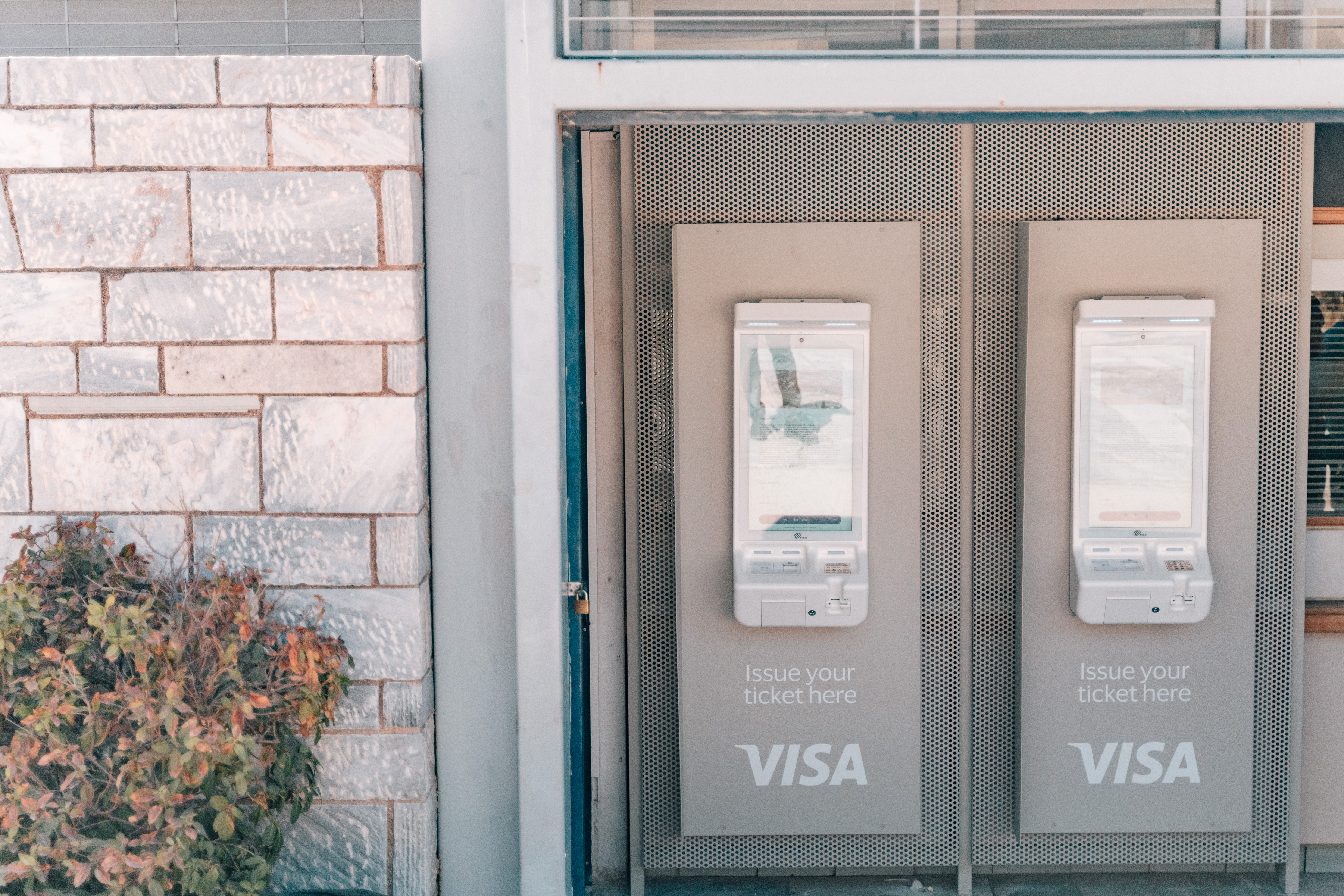 ΟΔΑΠ, Visa και Cardlink: Νέα μηχανήματα αυτόματης έκδοσης εισιτηρίων σε αρχαιολογικούς χώρους