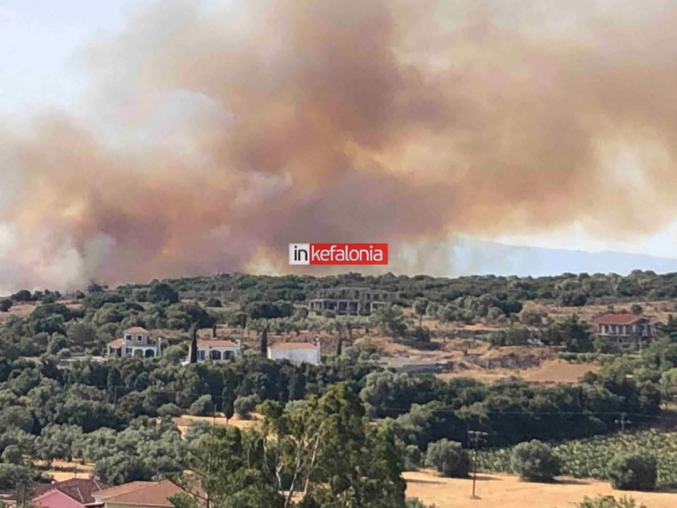 Φωτιά στην Κεφαλονιά &#8211; Ήχησε το 112