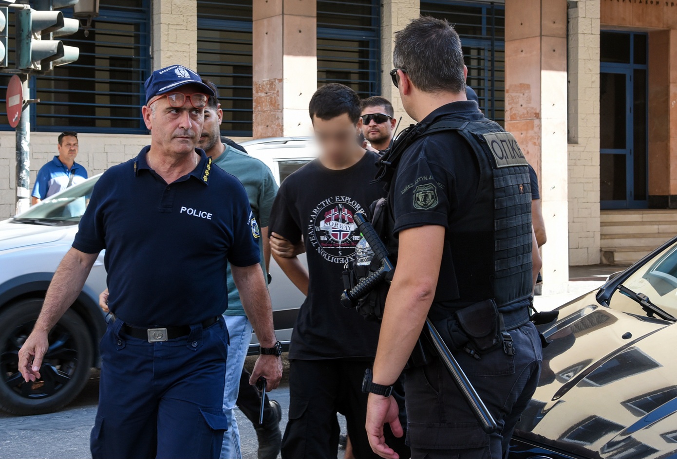 Συλλήψεις για τις φωτιές στην Αχαΐα: Πώς έφτασαν στα ίχνη τους οι Αρχές