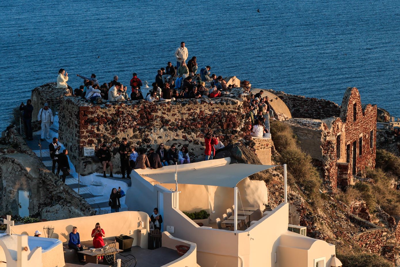 Ταξίδια στην εποχή του Instagram: Η φρενίτιδα των likes και τα «honeypots» – «Αν δεν το ανεβάσεις είναι να σαν μην έχεις πάει»
