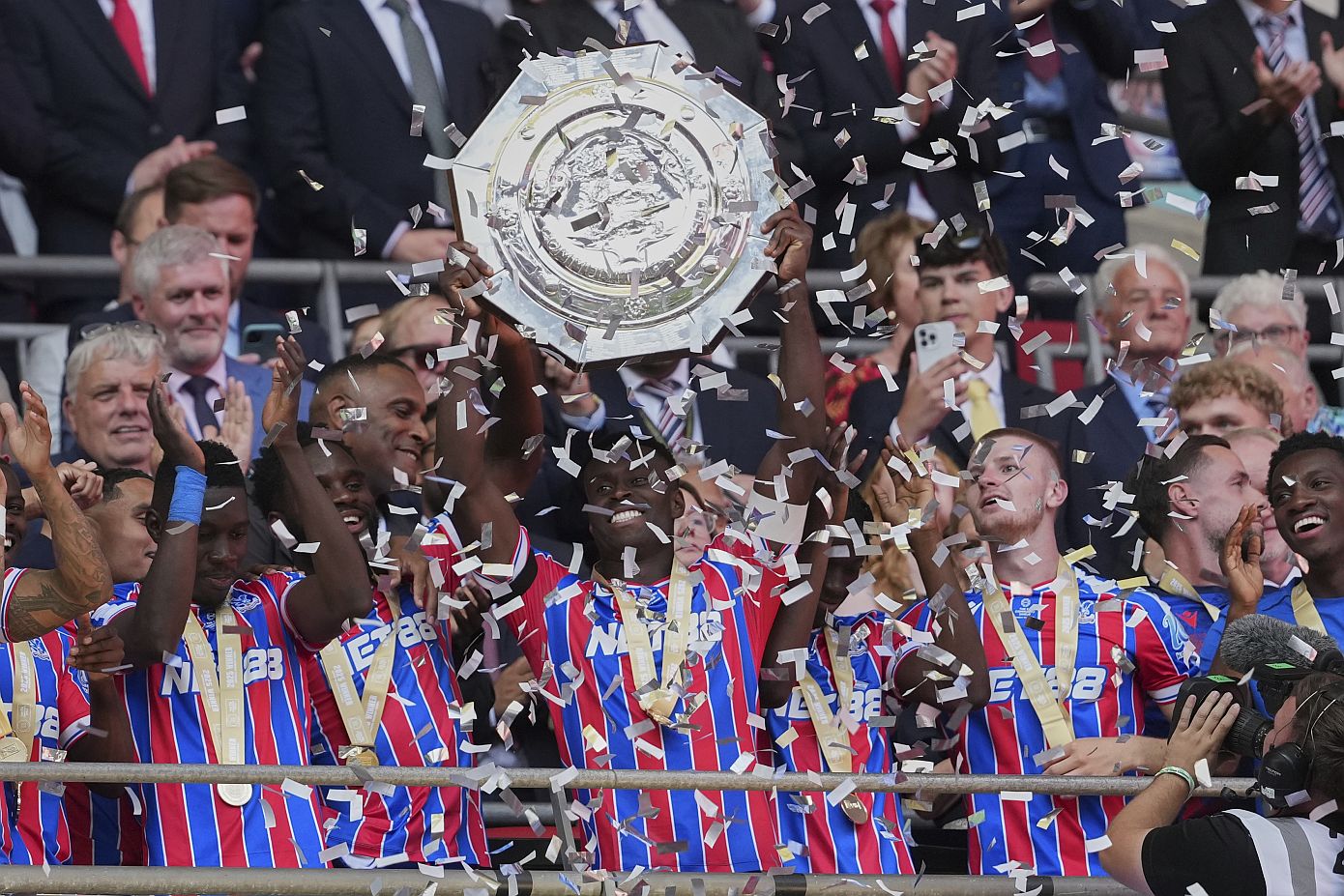 Αγγλία &#8211; Community Shield: Η Κρίσταλ Πάλας την «κούπα» με «ήρωα» τον Χέντερσον, 3-2 στα πέναλτι τη Λίβερπουλ