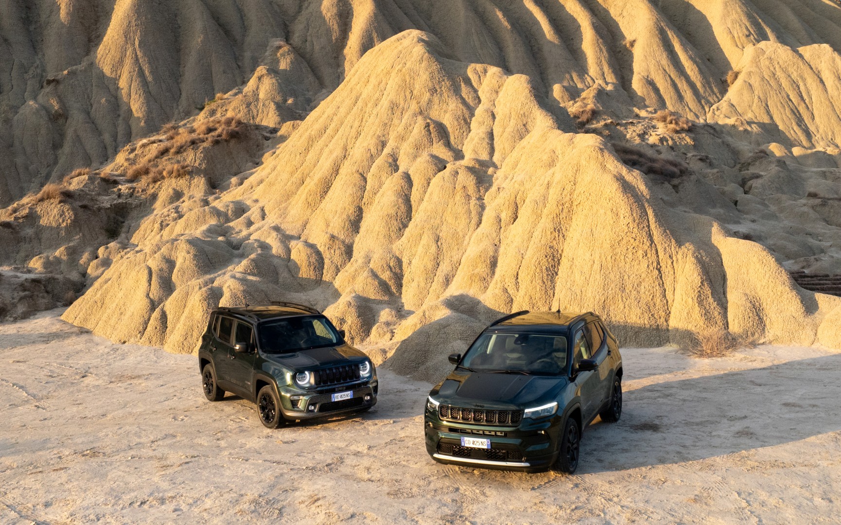 Τα Jeep Compass και Renegade με όφελος έως 7.600 ευρώ Τα Jeep Compass και Renegade με όφελος έως 7.600 ευρώ