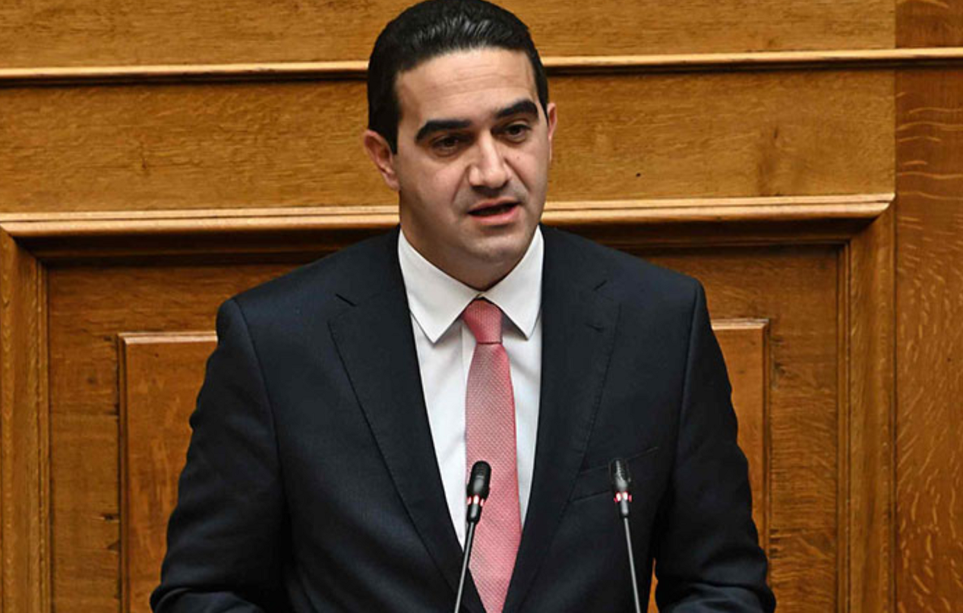 Κατρίνης: «Βλέπουμε θηριώδη υπερπλεονάσματα που προέρχονται από τις τσέπες της μεσαίας τάξης»