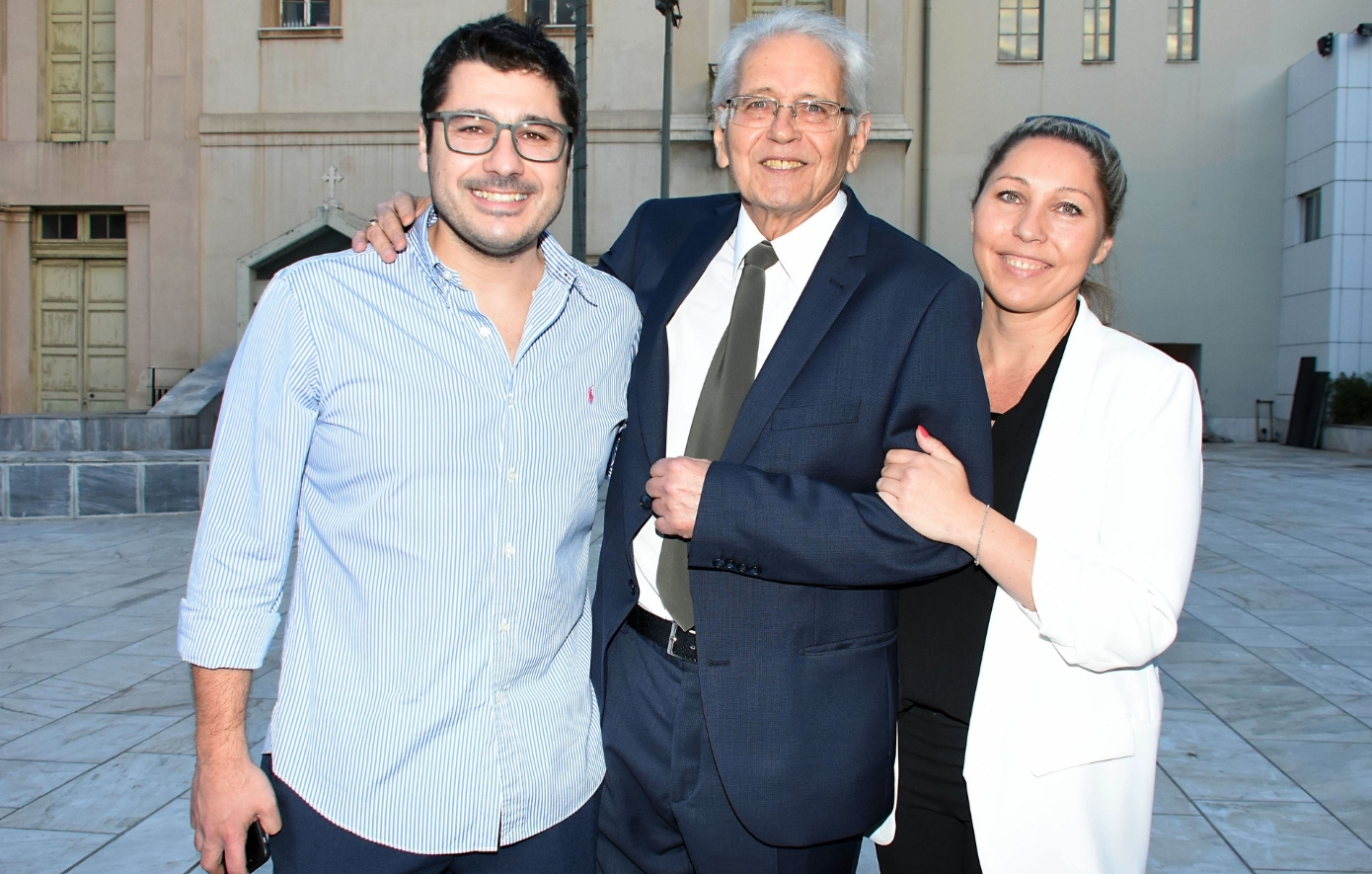 Η επιθυμία της οικογένειας του Δημήτρη Κωνσταντάρα για την κηδεία του &#8211; Η ανάρτηση του γιου του Λάμπρου
