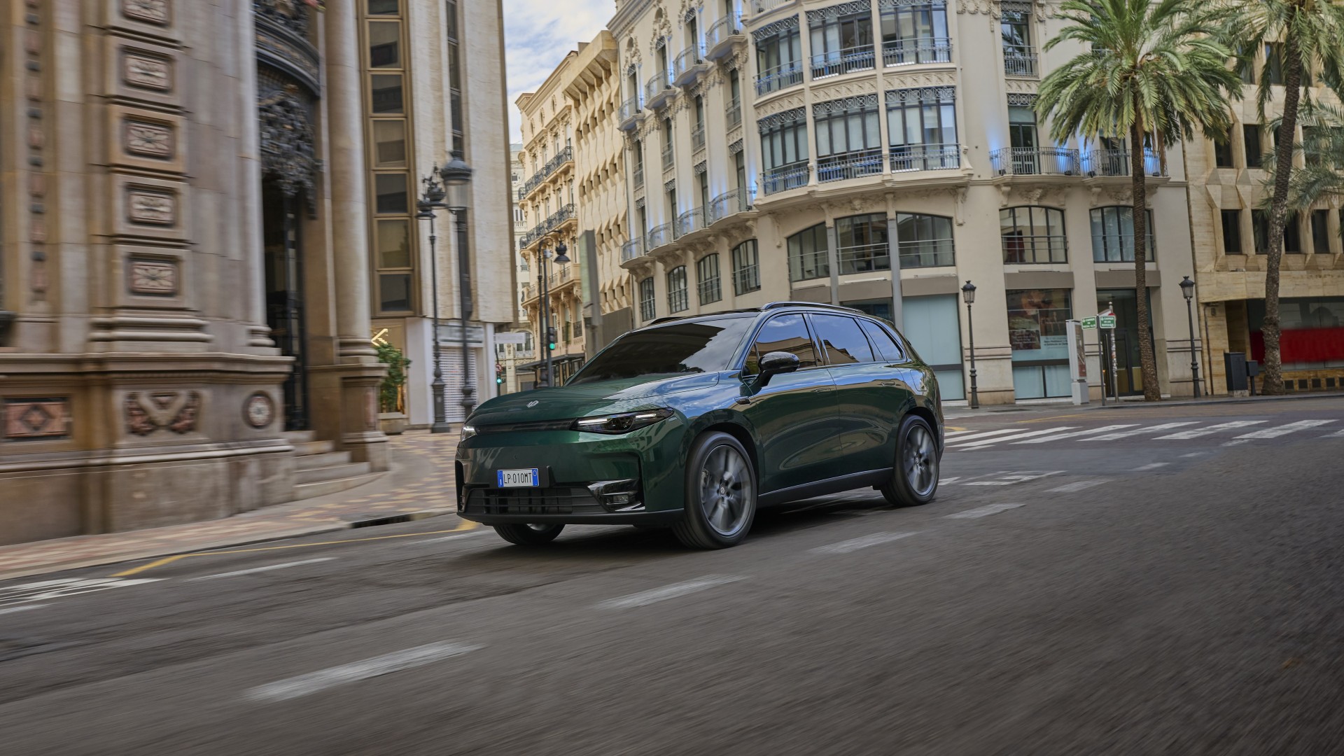 Leapmotor C10: Νέα έκδοση με τετρακίνηση και 585 ίππους