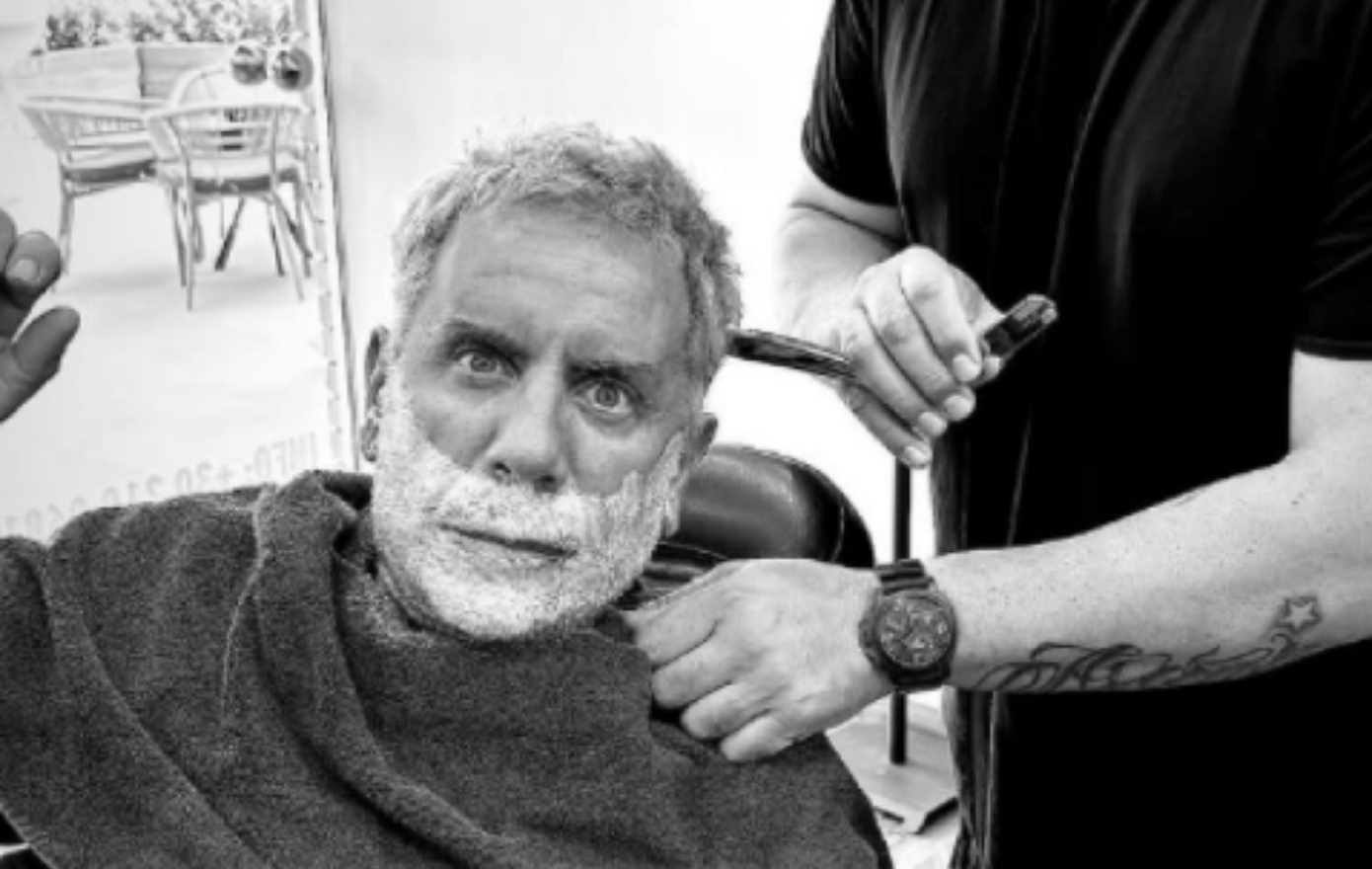 Γιώργος Μαζωνάκης: Πήγε για ξύρισμα λίγες ημέρες μετά το εξιτήριο από το Δρομοκαΐτειο