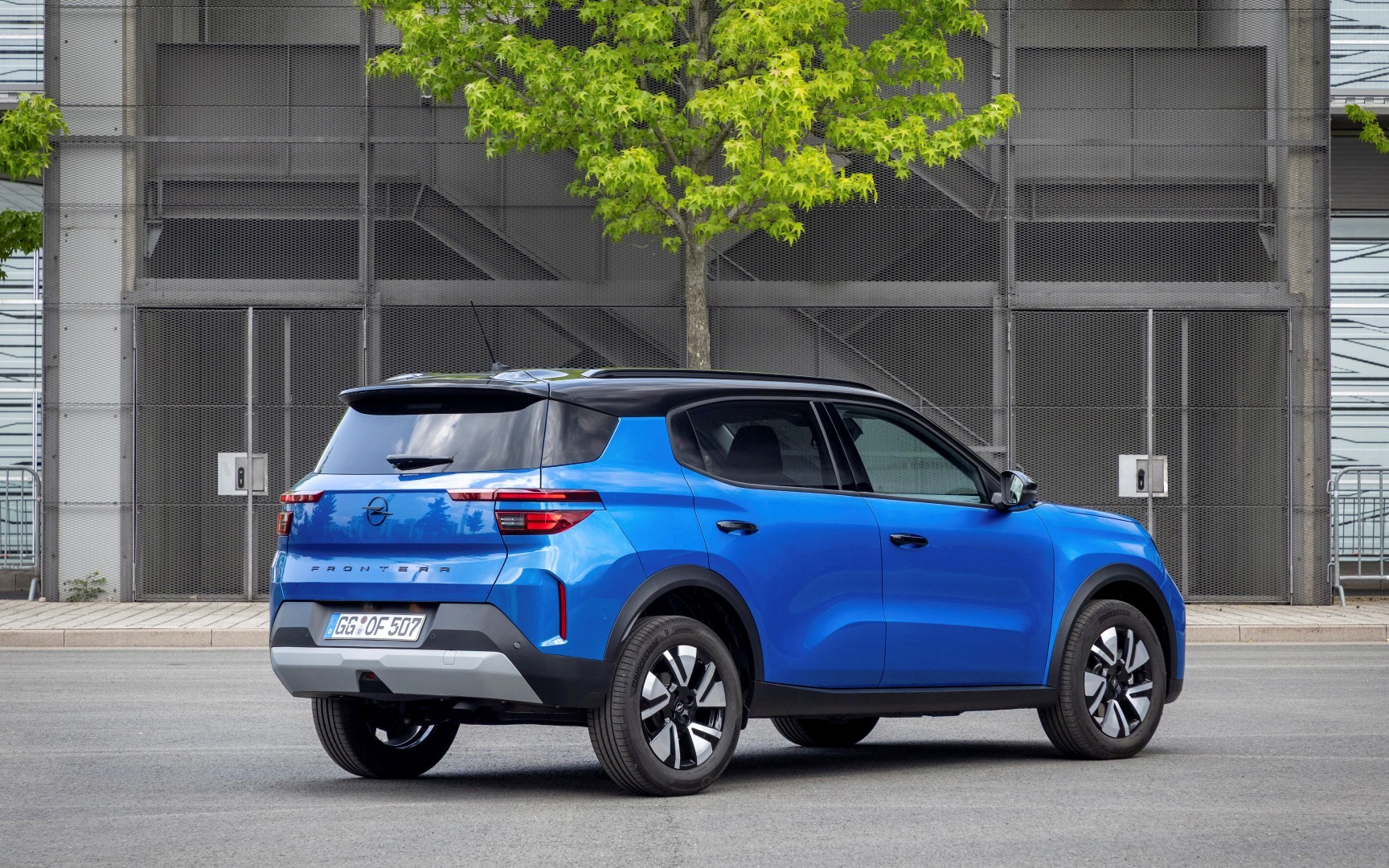 Opel Frontera: Ακόμη πιο πρακτικό με 7θέσια έκδοση Opel Frontera: Ακόμη πιο πρακτικό με 7θέσια έκδοση