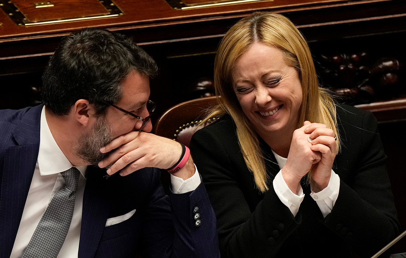 Σαλβίνι: «Δίπλα στην τεράστια γέφυρα της Σικελίας θα δημιουργηθεί μετρό» &#8211; «Πράσινο φως» από Μελόνι