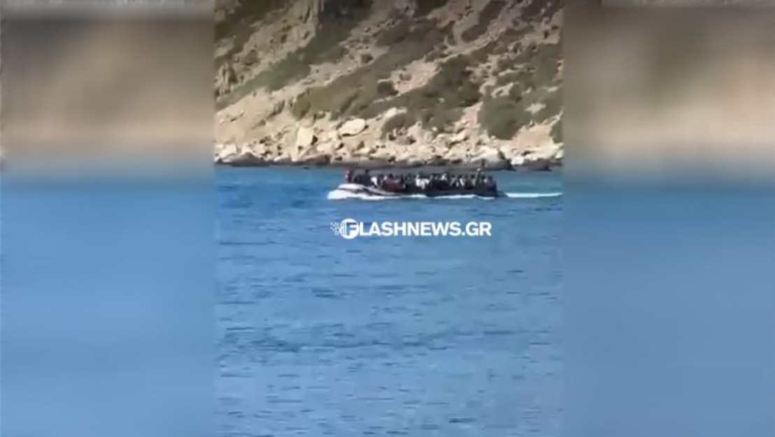 Συνεχίζονται οι αφίξεις μεταναστών στα νότια της Κρήτης &#8211; Σκάφος με 65 μετανάστες εντοπίστηκε στη Γαύδο από τη Frontex