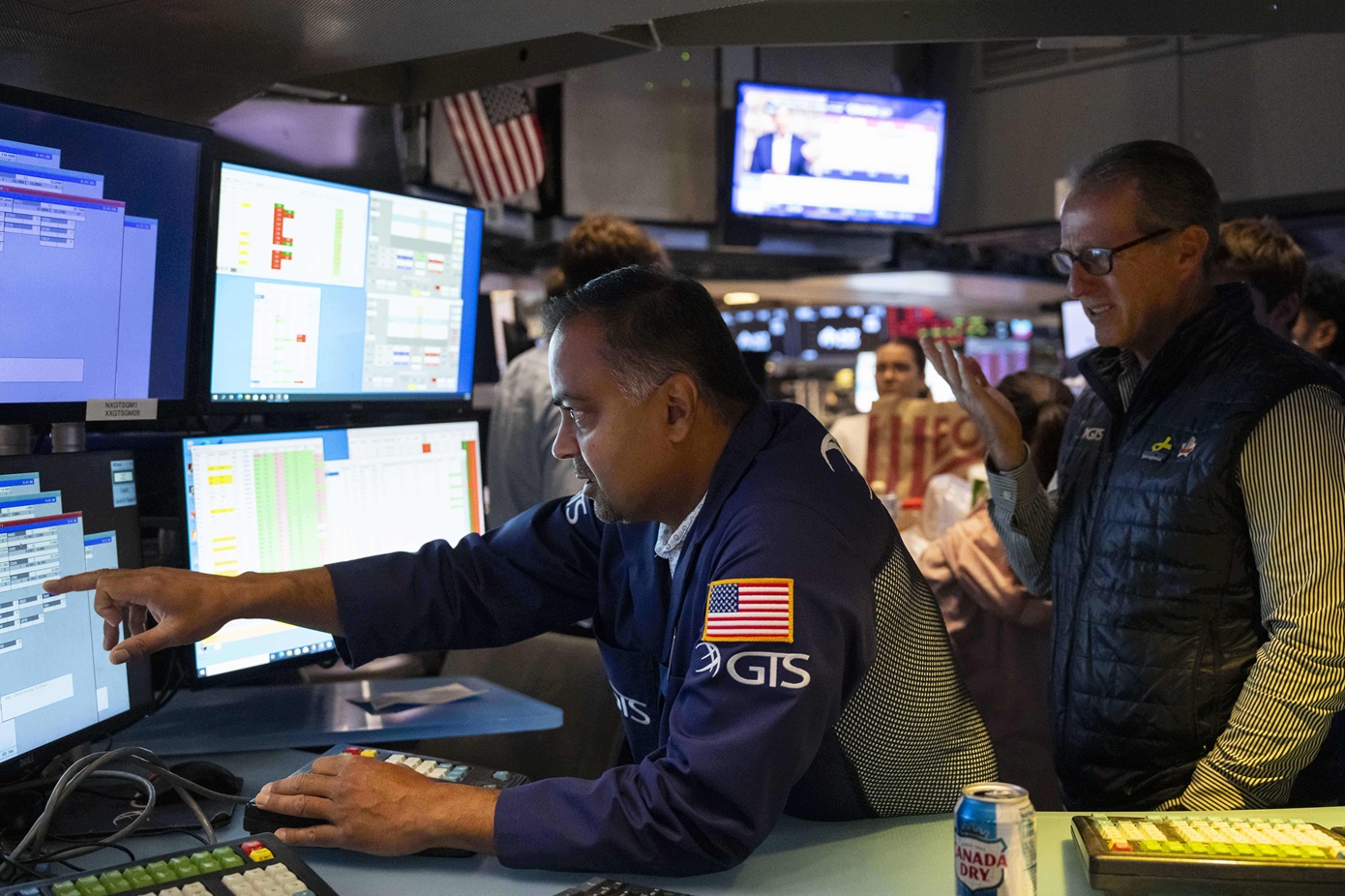 Θετικό κλείσιμο στη Wall Street &#8211; Η Apple «εκτόξευσε» τους δείκτες