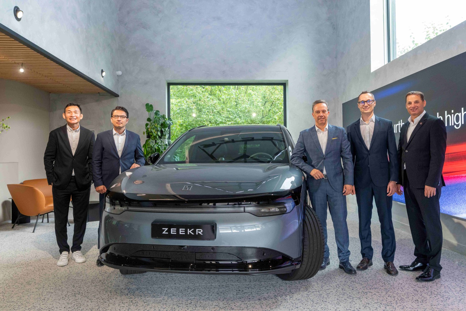 Στην Ελλάδα η Zeekr μέσω της GEO Mobility Hellas