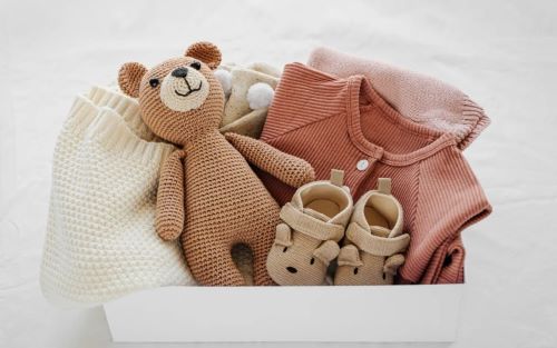 Baby shopping: Τα προϊόντα που δεν είναι τόσο απαραίτητα όσο νομίζεις