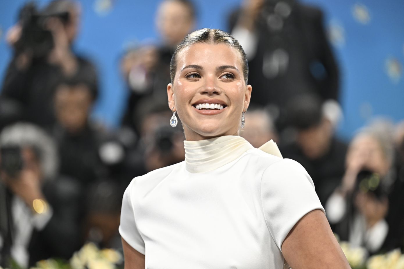 Η αγαπημένη mascara της Sofia Richie κοστίζει κάτω από 10€ και είναι πραγματικό beauty find