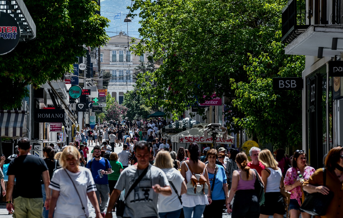 Τα έξι «καυτά» νομοσχέδια που έρχονται μετά το καλοκαίρι: Αλλαγές σε Δημόσιο, μετανάστευση, οδική ασφάλεια, υγεία, δικαιοσύνη και ΟΤΑ
