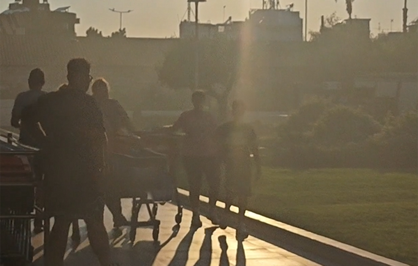 Φωτιά σε υπόγειο πάρκινγκ εμπορικού κέντρου στην Πειραιώς