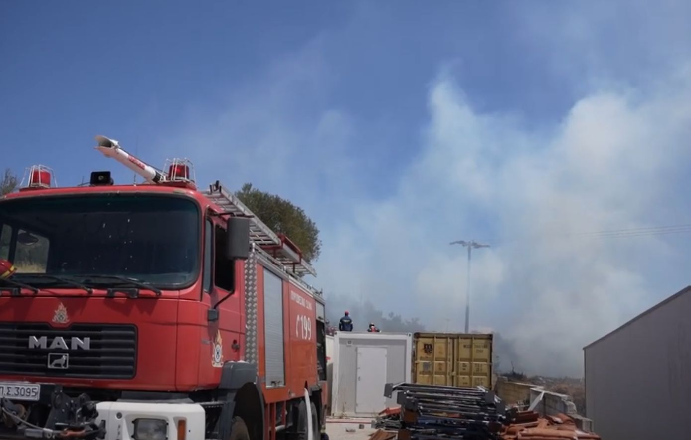 Υπό έλεγχο η φωτιά στην περιοχή Παγανή Μυτιλήνης