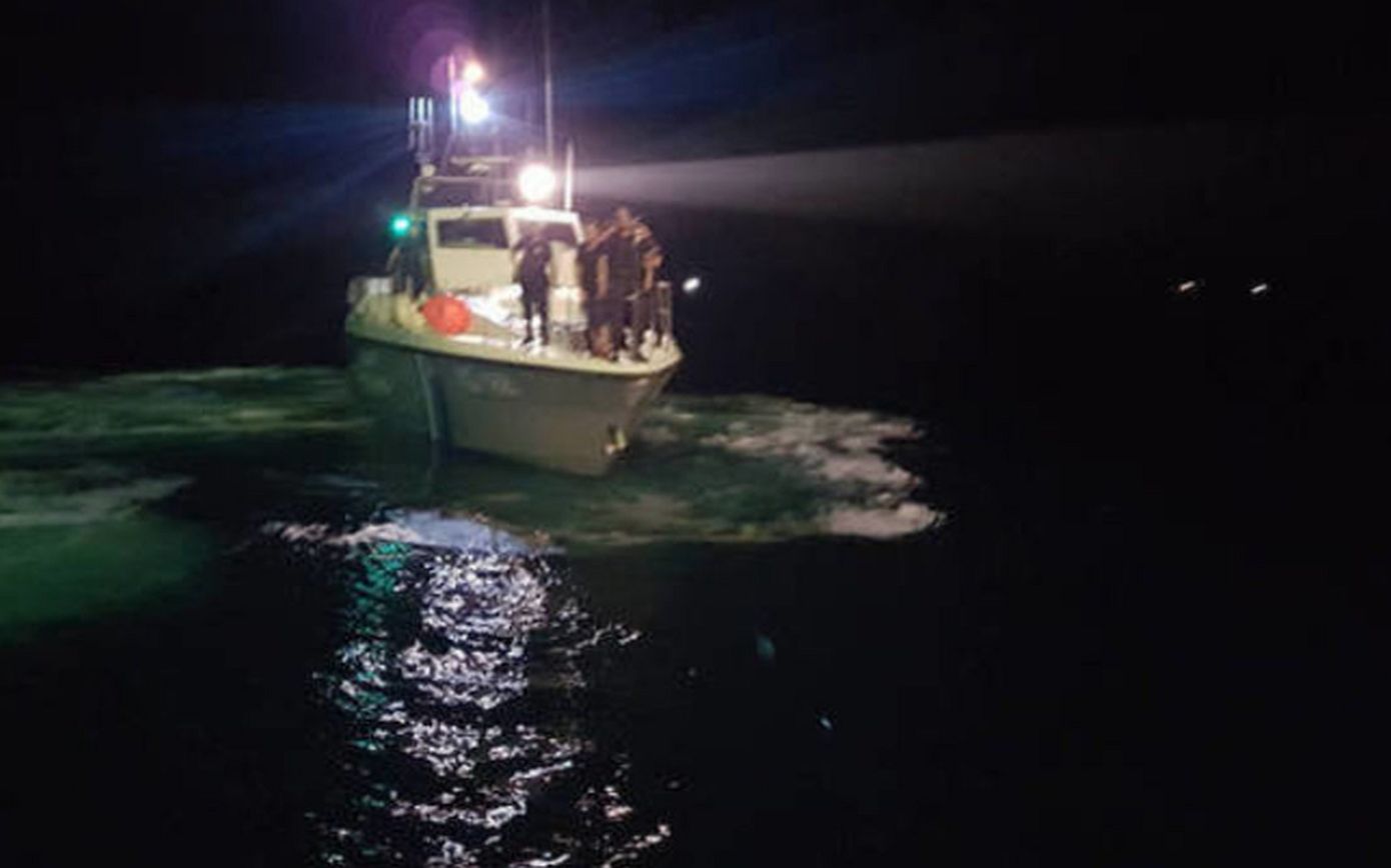 Πάτρα: Σε εξέλιξη επιχείρηση στη θαλάσσια περιοχή του Ψαθόπυργου για τον εντοπισμό δύο ατόμων που έκαναν SUP