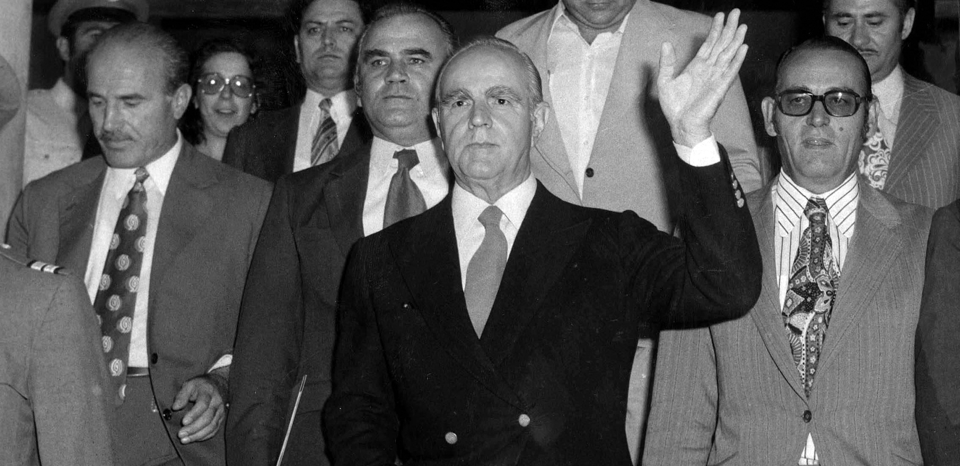 Όταν η Ελλάδα έμεινε χωρίς Σύνταγμα: Η άγνωστη αλλά καθοριστική Συντακτική Πράξη της 1ης Αυγούστου 1974