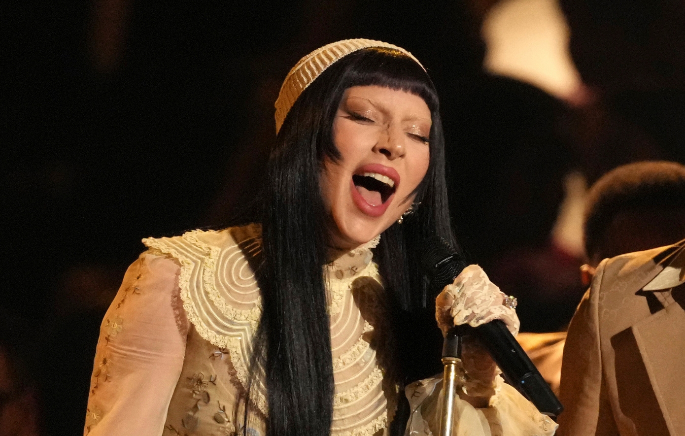 MTV VMA 2025: Η Lady Gaga εκθρονίζει την Τέιλορ Σουίφτ με 12 υποψηφιότητες