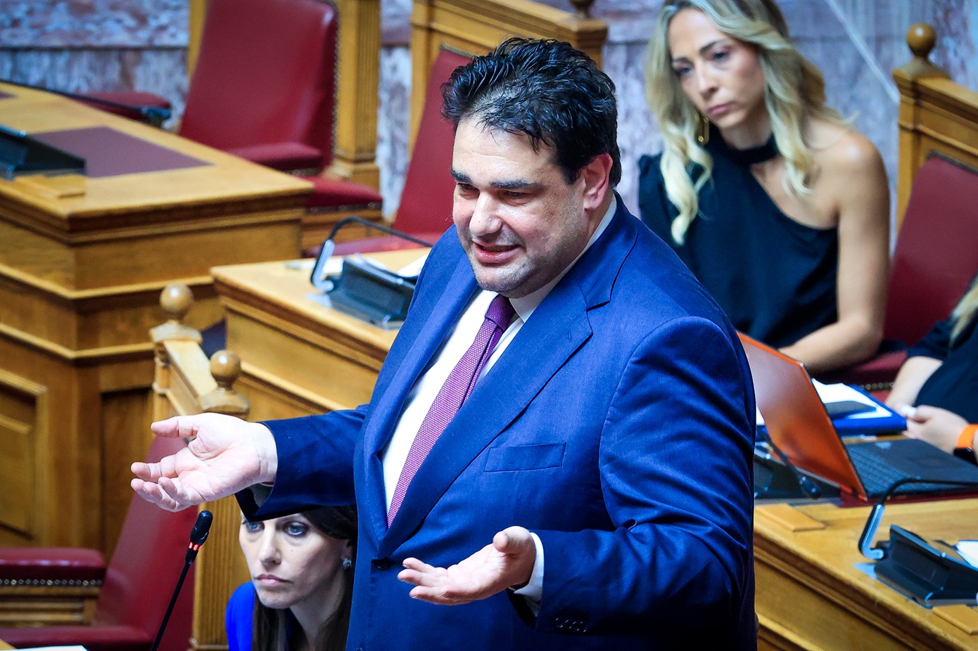 Πέρασε κατά πλειοψηφία το νομοσχέδιο του Υπουργείου Εσωτερικών για την «Αναμόρφωση Πειθαρχικού Δικαίου»
